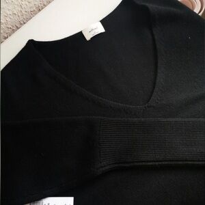 Aritzia Wilfred Cyprie sweater black XS